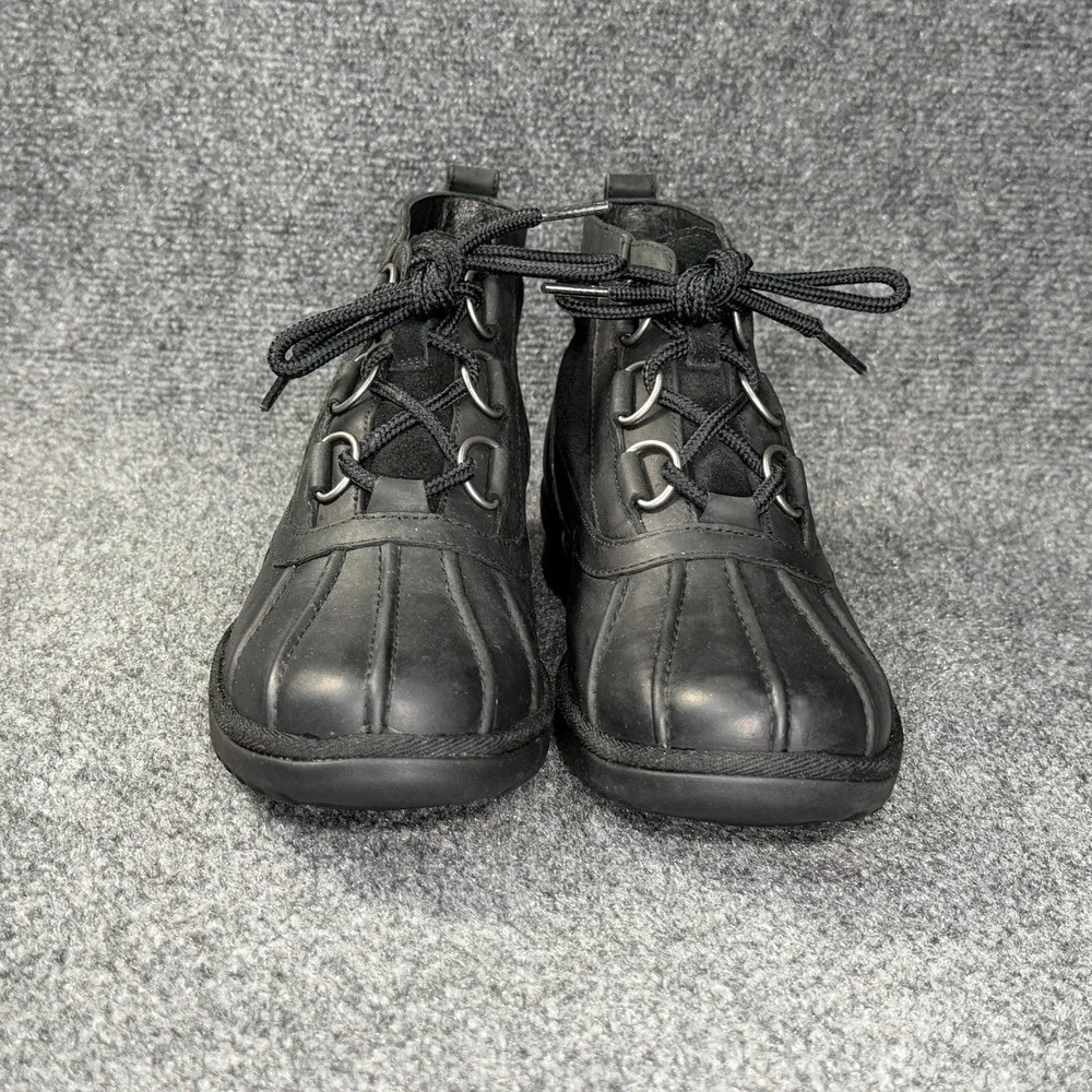 UGG Heather Boots Women's 9 Black Leather Suede Waterproof Short‎ Ankle Booties